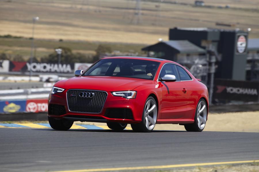  Audi RS5 Coupe 2012 года  (NA) (фото 4 из 104)